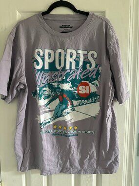 Sports Illustrated ski tshirt